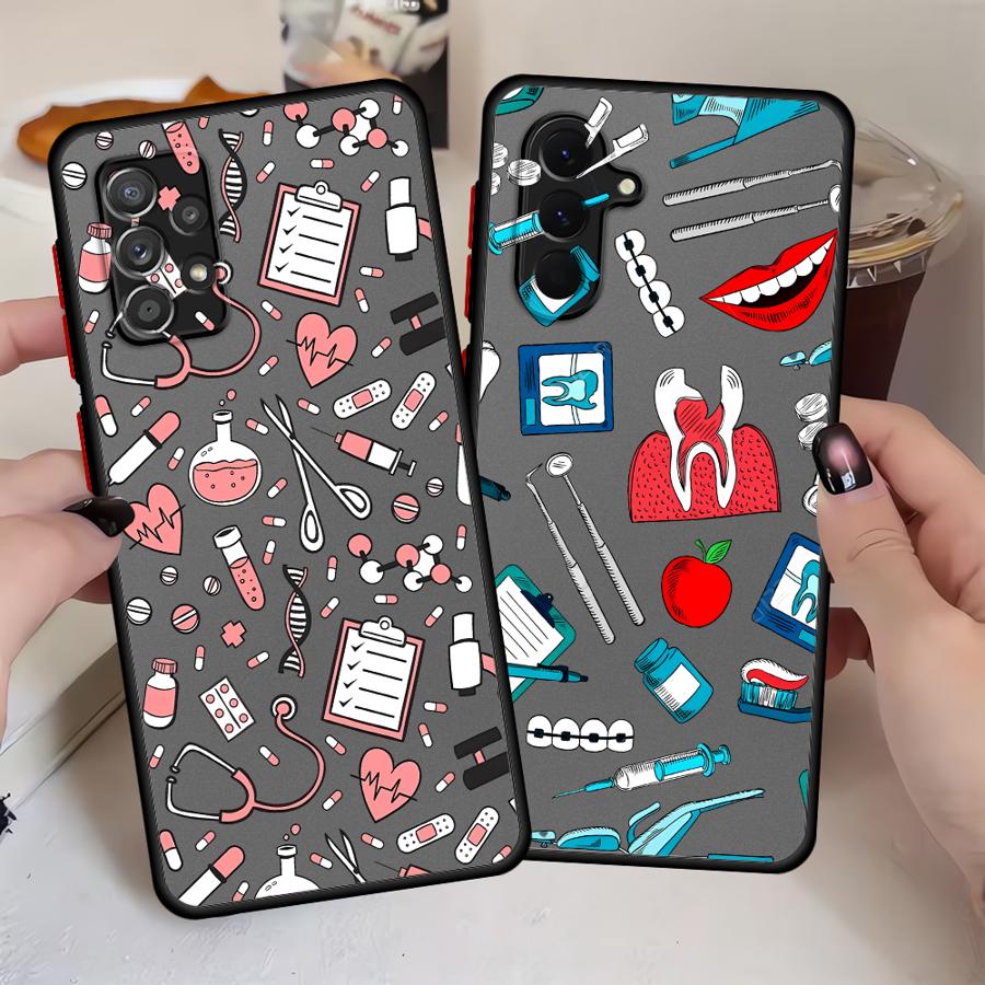 クールな看護師風スマホケース Samsung Galaxy  - Samsung Galaxy A55 のレビューと価格